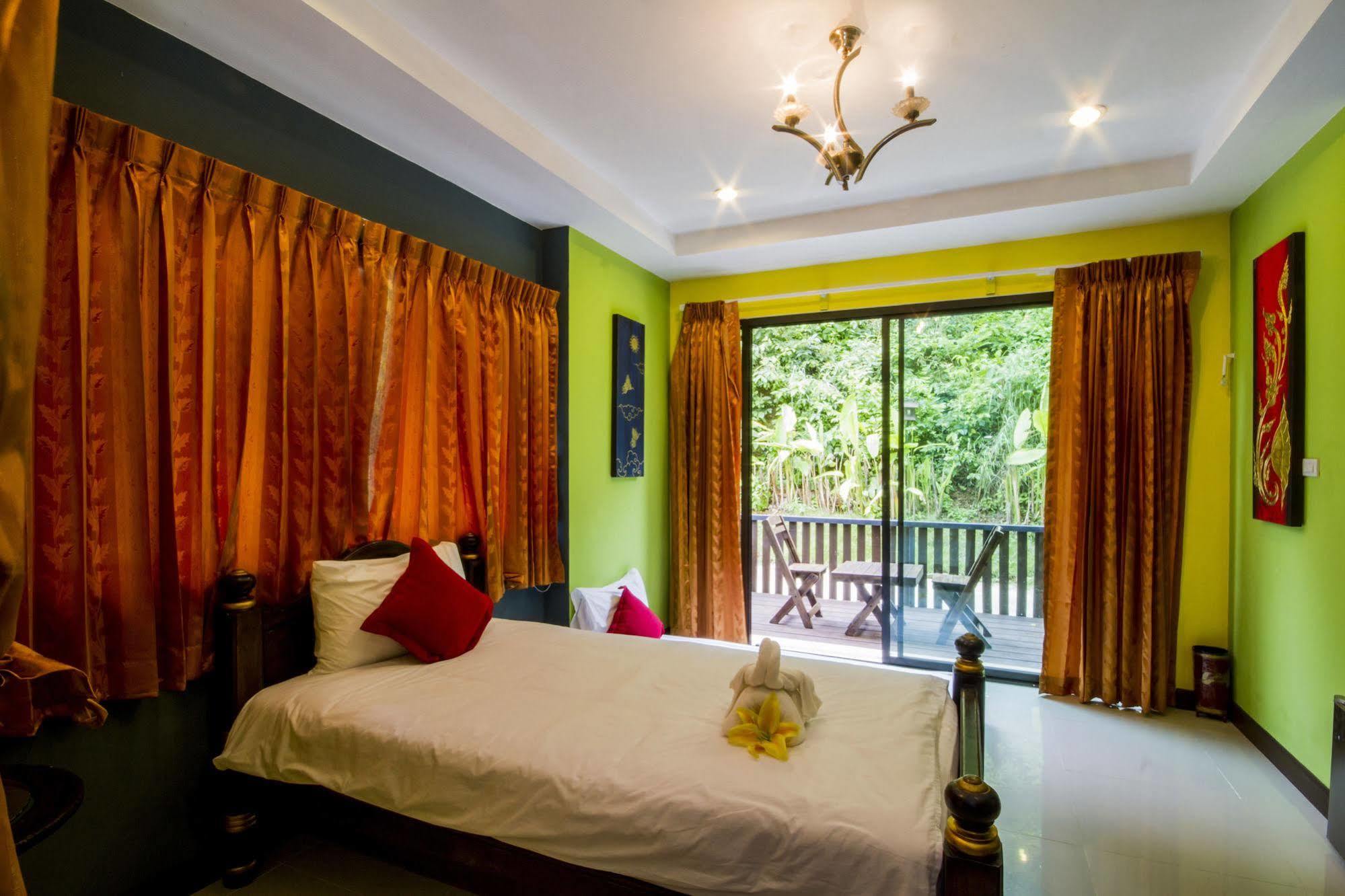 Отель Sky Terrace Lanta Boutique Ко-Ланта Экстерьер фото